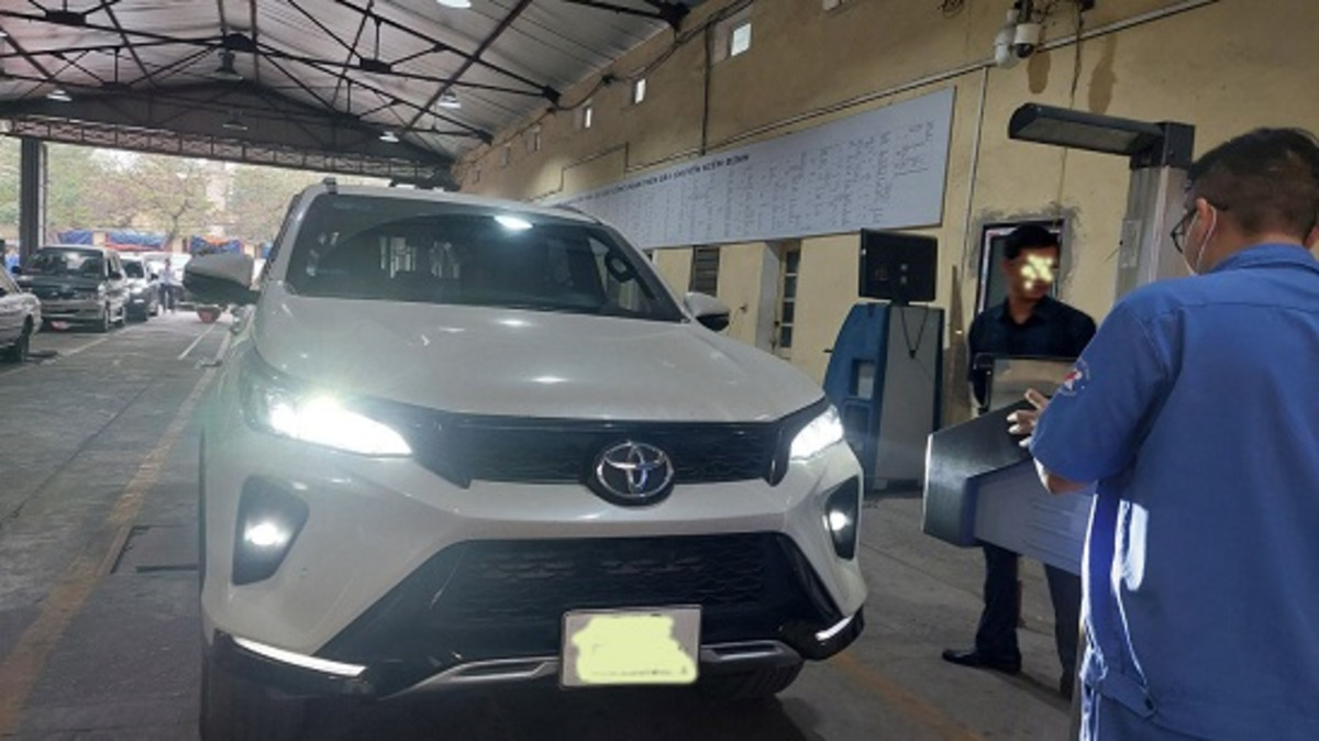 cac truong hop do den xe duoc dang kiem Các trường hợp độ đèn xe được đăng kiểm